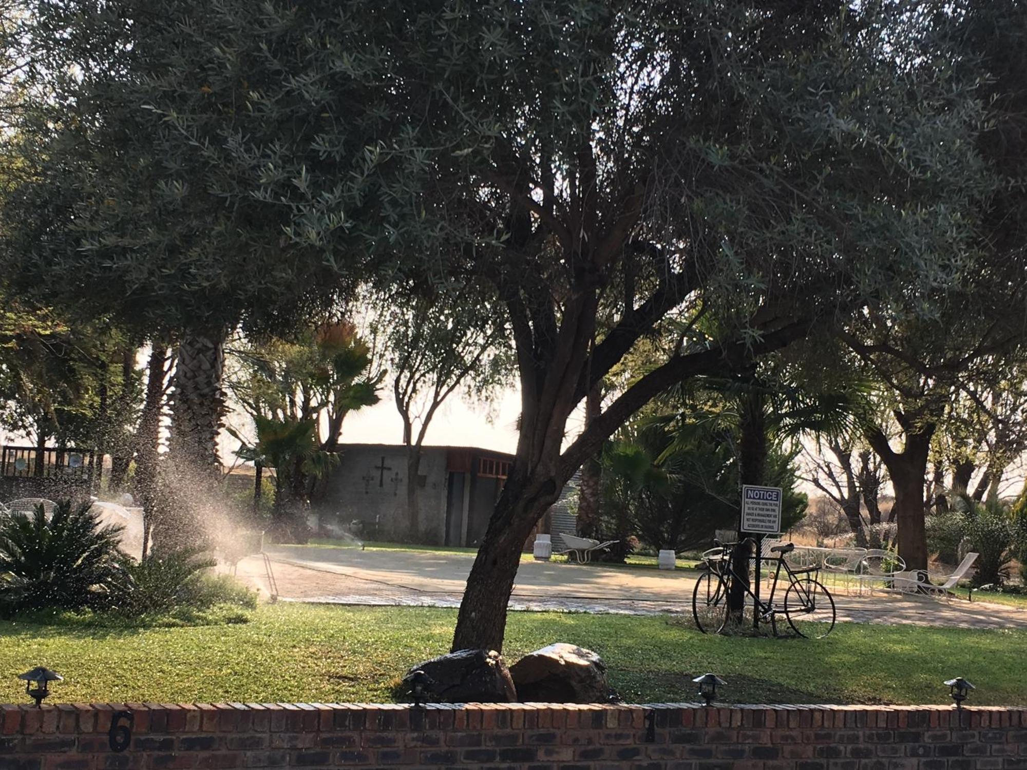 Villa Lin-Zane Vryburg エクステリア 写真