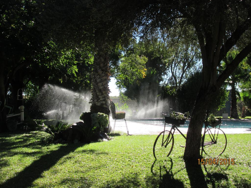 Villa Lin-Zane Vryburg エクステリア 写真